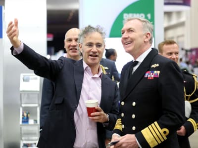 Saham Palantir Melonjak 41% di 2024, Apakah Valuasi Masih Wajar?