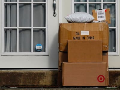 Hongkong Post Tangguhkan Kiriman ke AS Akibat Tarif dan Kebijakan Baru