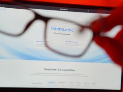 DeepSeek dan Rokid Ubah Cara China Pakai AI di Kacamata Pintar dengan Biaya Rendah