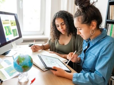 Teknologi Jadi Kunci Aksi Iklim di COP29: Dari AI Hingga DLT