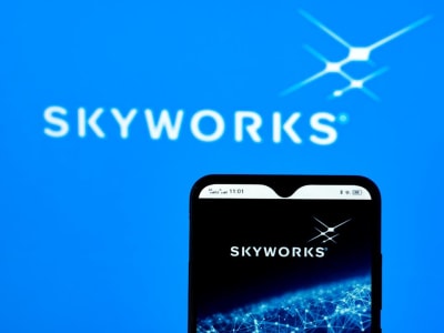 Apple Ganti Pemasok Chip, Skyworks Kehilangan Bisnis Penting dan Saham Anjlok