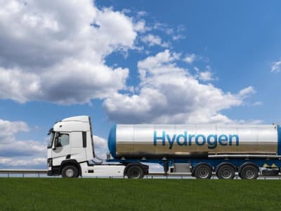 Mengapa Hidrogen Bukan Solusi Efisien untuk Truk Berat di Masa Depan