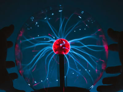 Nanotube CO2 Bisa Hasilkan Plasma Panas dengan Microwave Biasa