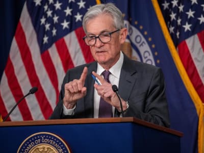 Pasar Saham Berjuang Hadapi Laporan Inflasi dan Ancaman Tarif Trump