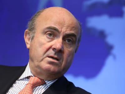 Kebijakan Tarif AS Memicu Ketidakpastian Ekonomi dan Hambat Pertumbuhan Global