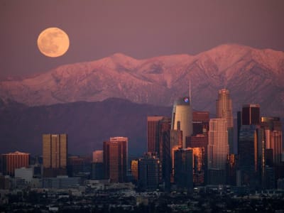 Panduan Mingguan Menikmati Bulan Purnama dan Keindahan Rasi Orion