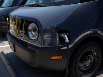 Rivian Buka Penjualan Van Listrik untuk Semua Armada di AS Setelah Akhiri Eksklusif Amazon