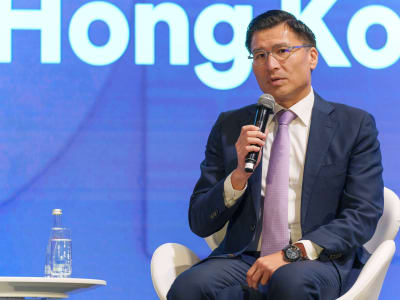 Hong Kong Lambat Regulasi Crypto, Tapi Strategi Ini Bisa Jadi Keunggulan