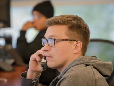 Upwell Raih Rp 106.89 miliar ($6,5 Juta)  untuk Otomasi Pembayaran di Industri Logistik