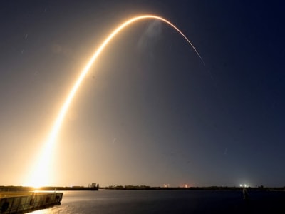 Perjalanan Misi Bulan Komersial dan Kemitraan AS-Jepang Tetap Kuat di 2025