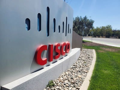 Permintaan AI Dorong Cisco Naikkan Proyeksi Pendapatan Meski Hadapi Tarif AS