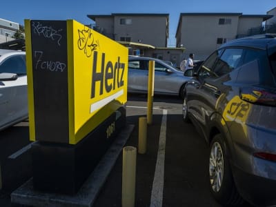 Hertz Jual 30 Ribu Mobil Listrik, Catat Kerugian 2,9 Miliar Dolar di 2024