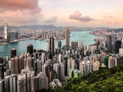 Bagaimana Hong Kong Menjadi Pusat Aset Virtual Terdepan di Asia dengan Regulasi Cepat dan Ramah Investor