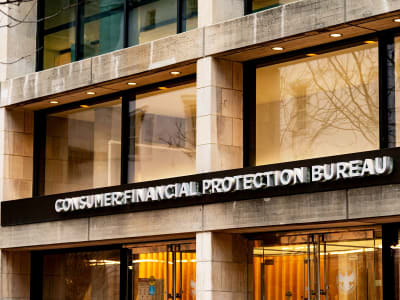 Penghentian Aktivitas CFPB dan Dampaknya bagi Perlindungan Konsumen Keuangan
