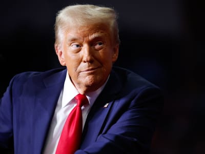 Donald Trump dan Strategi Politik yang Dorong Popularitas Token Kripto