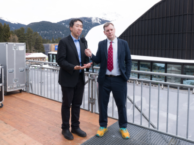 Bagaimana AI Mengubah Cara Bisnis Berinteraksi dan Meningkatkan Produksi