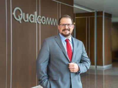 Model AI Kecil Qualcomm: Kunci Revolusi AI di Perangkat Sehari-hari