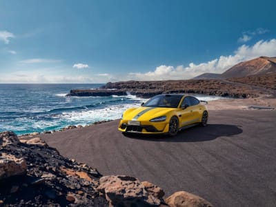 Keberhasilan Xiaomi di Mobil Listrik Dorong Saham dan Kekayaan CEO Melonjak