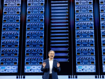 Pasar Saham AS Beragam: Airbnb Naik, GoDaddy Jatuh, Data Ritel Lesu