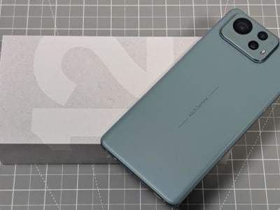 Strategi Asus dengan Dua Ponsel Nyaris Sama untuk Pasar Gamer dan Konsumen