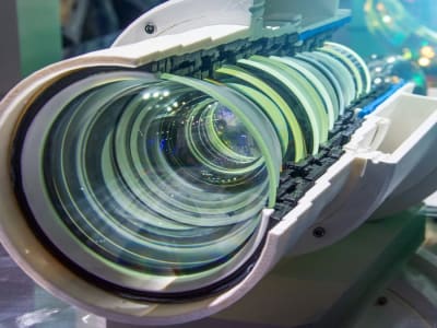 Teknik Pulsa Cahaya Baru Tingkatkan Akurasi Sensor Kuantum di Jerman