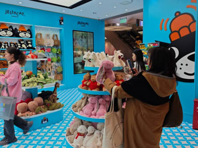 Fenomena Jellycat: Mainan Boneka Jadi Teman Nyaman Gen Z Pasca Pandemi