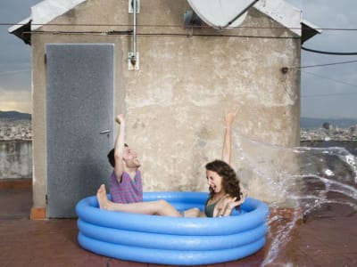 Mengapa Sikap Main-main Penting untuk Hubungan Asmara yang Lebih Aman dan Bahagia