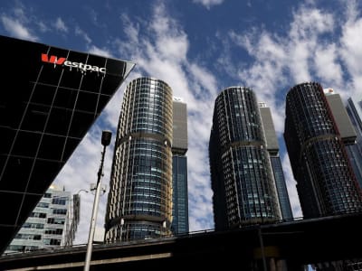 Laba Westpac Turun karena Biaya Hidup Tinggi, Suku Bunga Diprediksi Turun