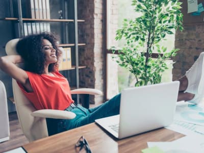 Membangun Perusahaan Unicorn Sendiri dengan AI Tanpa Tim Besar di Era Baru