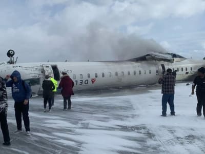 Kecelakaan Pesawat Delta di Toronto: Cuaca Buruk dan Respons Darurat