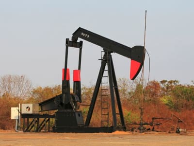 Serangan Drone di Rusia Pengaruhi Pasokan Minyak, Harga Brent Stabil