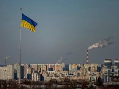 Pergerakan Saham Global Terkait Situasi Ukraina dan Kebijakan Ekonomi Terbaru