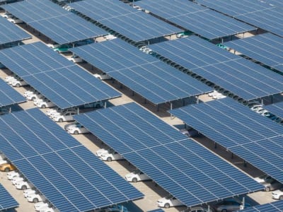 Bagaimana Tarif Impor Bisa Menghambat Perjuangan Mengatasi Perubahan Iklim