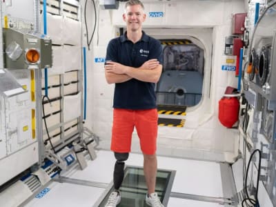 John McFall: Astronot Pertama dengan Disabilitas untuk Misi Lama di ISS