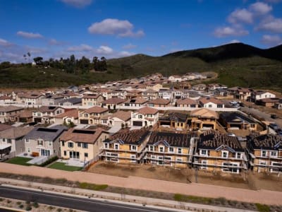 Sentimen Pembangunan Rumah AS Turun Karena Tarif Impor dan Suku Bunga Tinggi