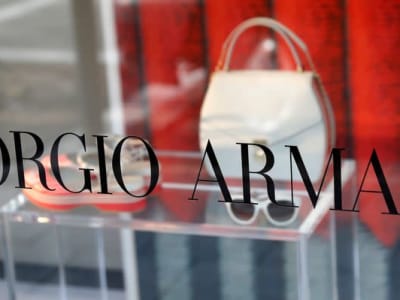 Giorgio Armani Berhasil Perbaiki Praktik Kerja, Pengadilan Cabut Administrasi