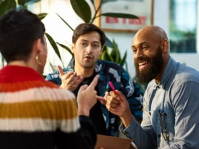 Bagaimana Gen NOVA1 Membantu Manusia Tumbuh dengan Kemampuan Bicara Unik