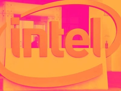 Intel Bahas Penjualan Aset Besar, Saham Melonjak 10,5% Menjawab Persaingan Chip