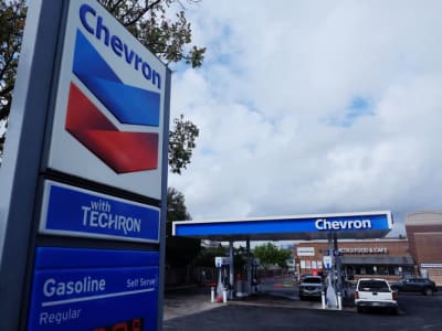 Chevron Pangkas 20% Karyawan untuk Hadapi Tantangan Industri Minyak Global