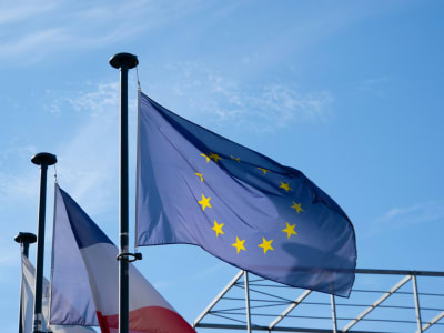 eToro Dapat Lisensi MiCA, Siap Perluas Trading Kripto di Eropa