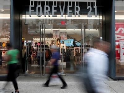 Forever 21 Bersiap Tutup 200 Toko dan Ajukan Kebangkrutan