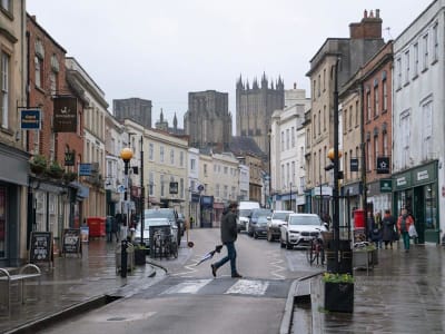Kepercayaan Konsumen Anjlok, High Street Inggris Terancam Krisis Besar