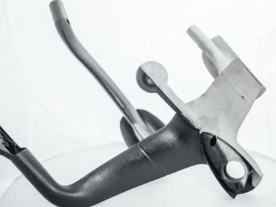 Medan Magnet Turunkan Cacat Cetak 3D Logam Hingga 80 Persen