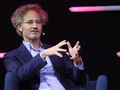 Kenaikan Saham Palantir 600% dan Penjualan Saham CEO Jelang Pemilu 2024