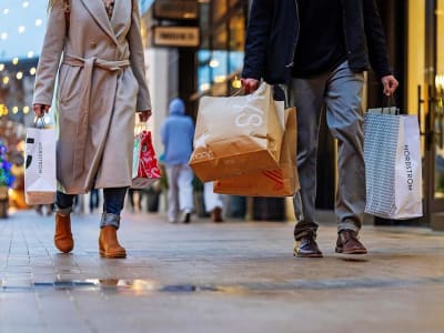 Kesenjangan Kekayaan Membuat Ekonomi AS Rentan di Tengah Ketidakpastian