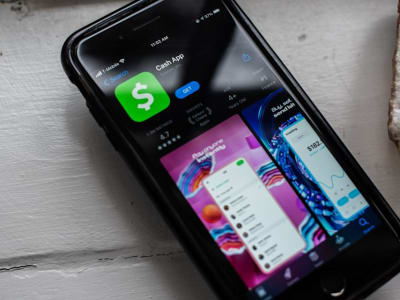 Saham Block Jatuh Setelah Laba dan Pendapatan Tidak Sesuai Ekspektasi Analis