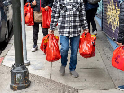 Inflasi AS Melambat Tapi Tekanan Harga Memaksa Fed Tetap Hati-hati