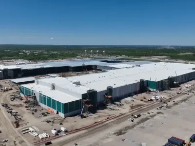 Industri Baterai EV AS Ganda Kapasitas tapi Hadapi Ketidakpastian Kebijakan