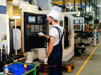 Bagaimana AI Microsoft Membantu Pabrik Schaeffler Temukan Penyebab Cacat Produksi