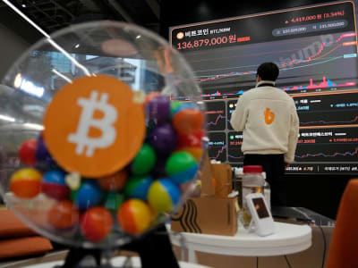 Harga Bitcoin Turun Drastis, Industri Kripto Hadapi Ancaman dan Peluang